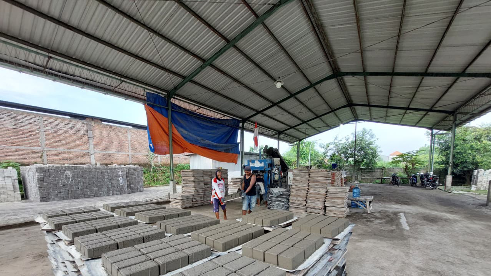 Gedung Manufaktur Surya Persada Beton